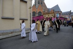 procession_057