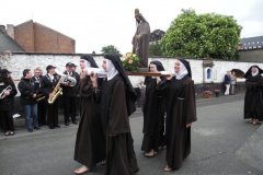 Procession_030